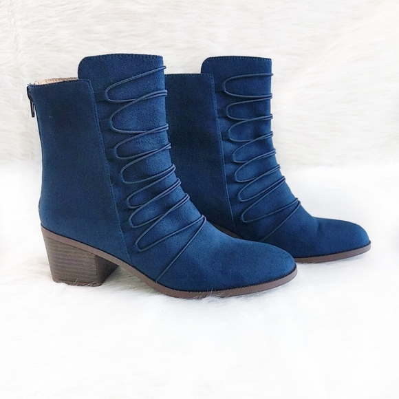 Journee Collection Cyan ankle booties sz 7.5 - Picture 4 of 8